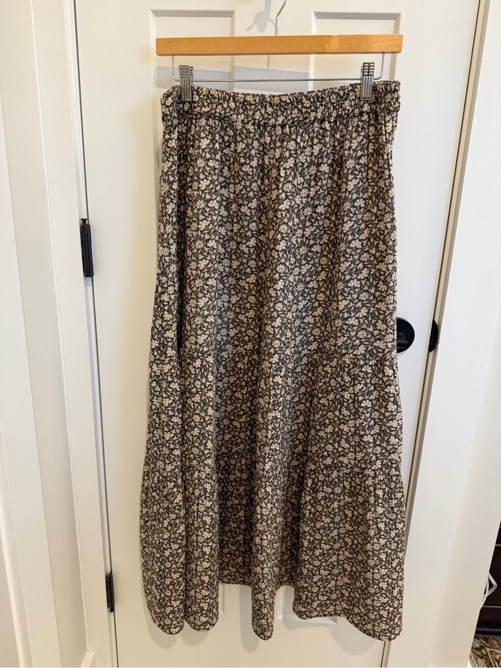 Faherty Elastic-Waist Maxi Skirt - Brown/Cream